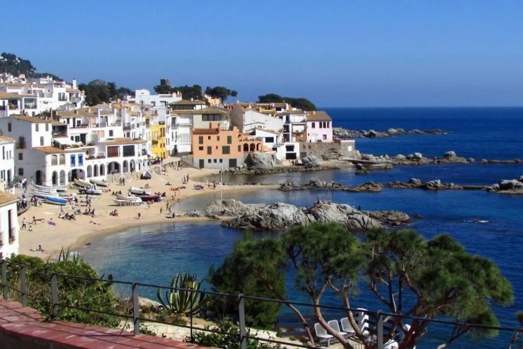 Appartement Tout Confort Avec Wifi Vue Sur Mer Et Piscine Communautaire Secteur El Golfet A Callela De Palafrugell