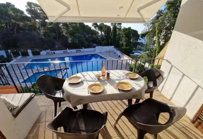 Appartement Tout Confort Avec Wifi Vue Sur Mer Et Piscine Communautaire Secteur El Golfet A Callela De Palafrugell Spain