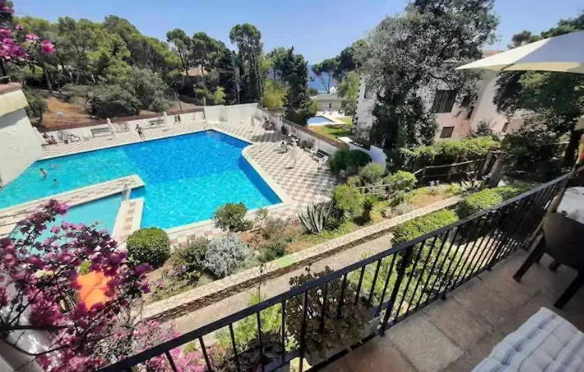 Apartment Appartement Tout Confort Avec Wifi Vue Sur Mer Et Piscine Communautaire Secteur El Golfet A Callela De Palafrugell